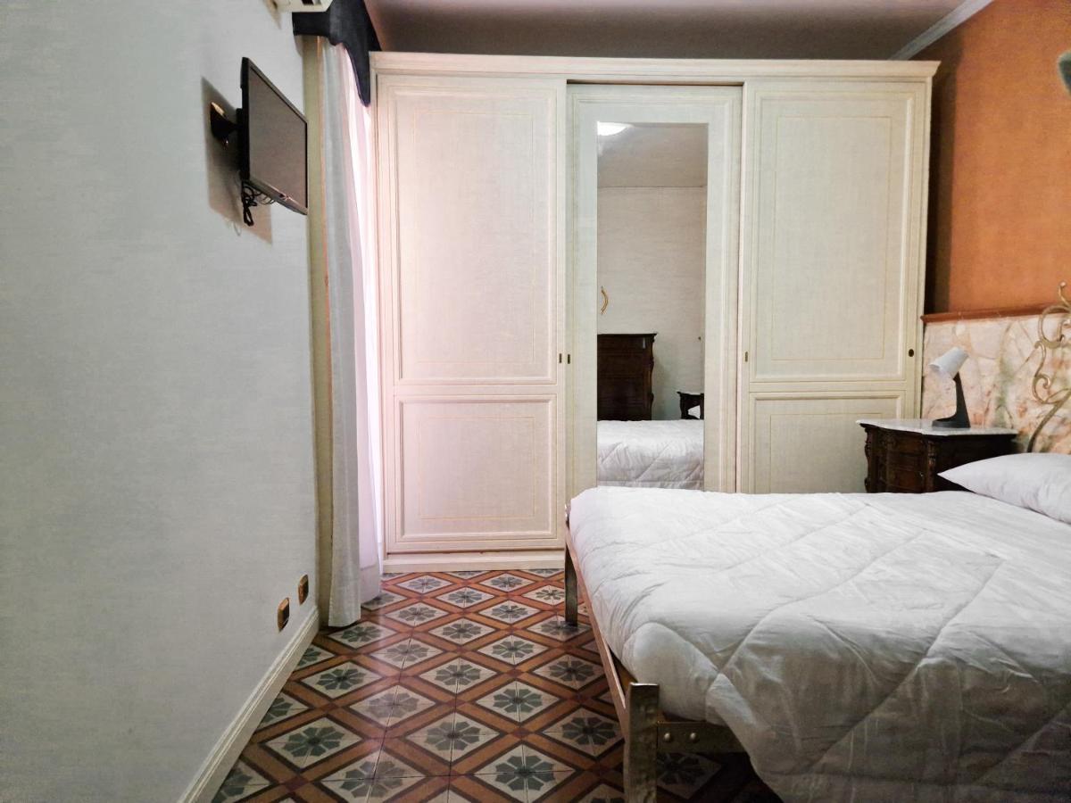Massa Palace - Centro Storico Katania Zewnętrze zdjęcie